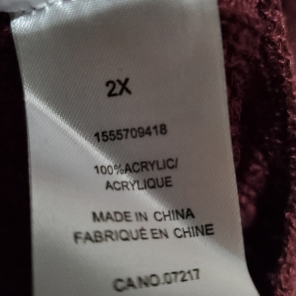 2x sweater - Picture 4 of 4